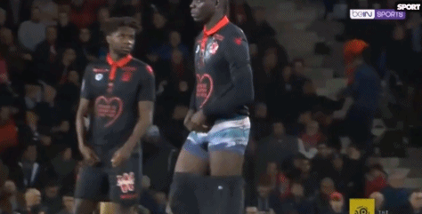 M站公开2025年最佳PC游戏榜单：《光与影》仅排第三