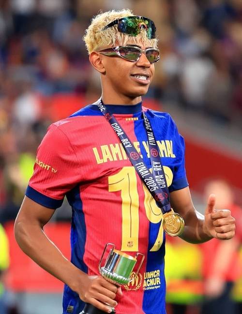 火箭主场力克公牛：杜兰特“死神”降临，终结三连败阴霾