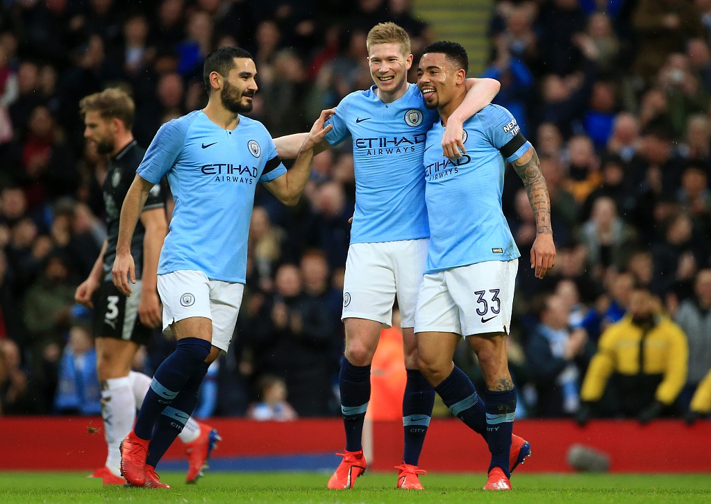 中超-泽卡两球卡多索梅开二度 河南主场战平山东