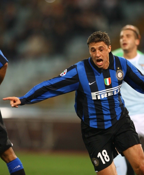 生日夜摆烂！周琦拿5分提前离场，把川队所剩不多的油都逼出来了