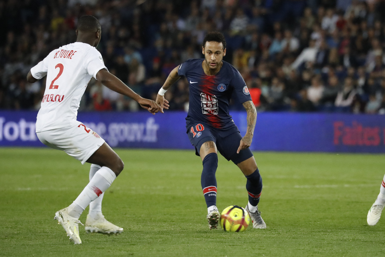 [德甲]滕哈赫出任勒沃库森主帅